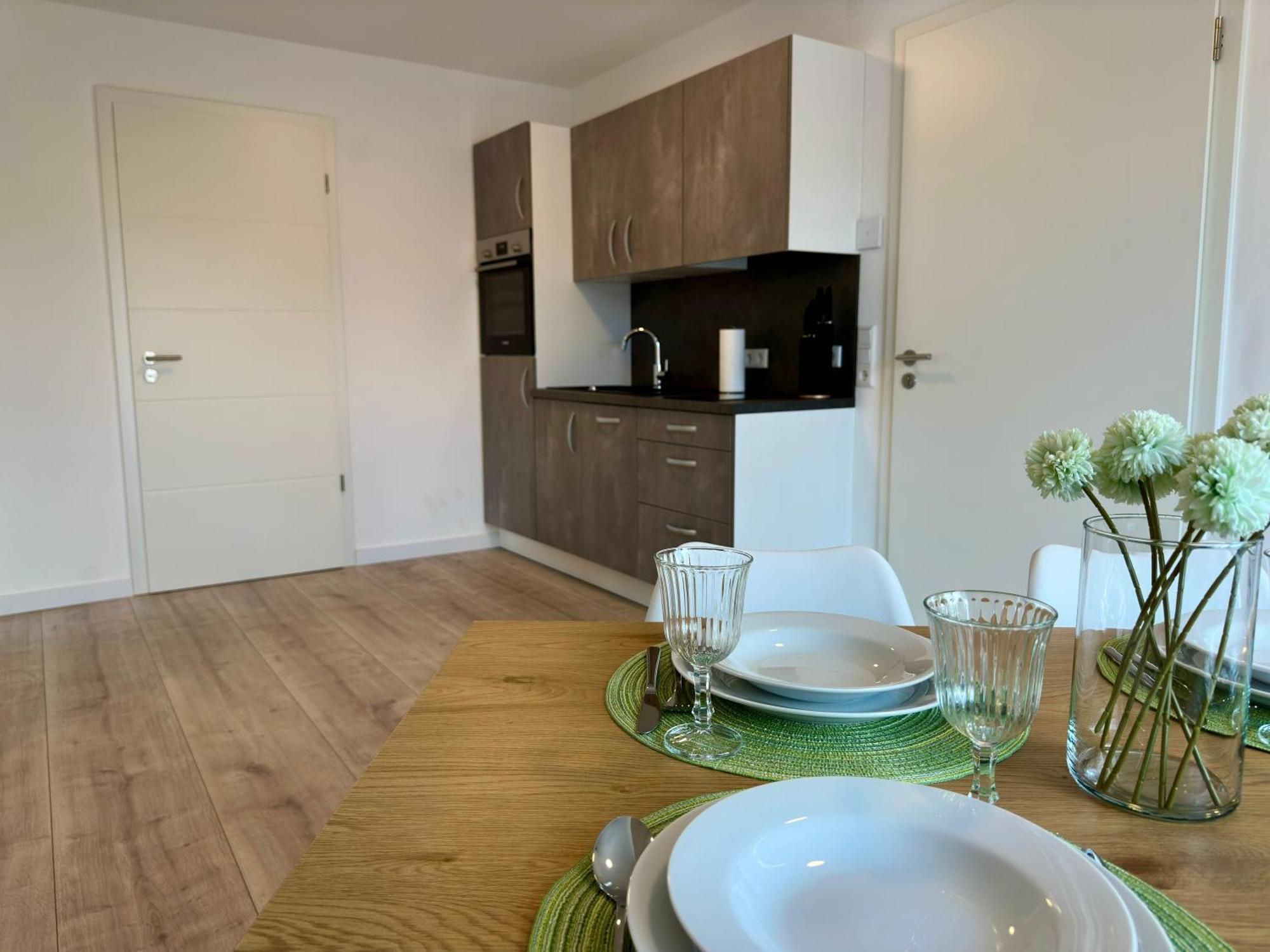 Zentrale Wohnung 6 - Kostenloser Parkplatz - Hdz - Bali Therme - Gop Бад Ойнхаузен Екстериор снимка